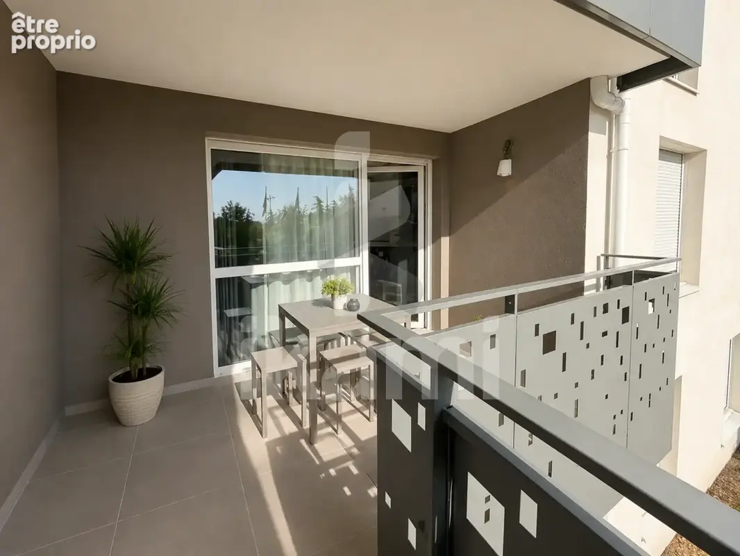 Vénissieux   T4 78 m2   3 chambres   Grand balcon   Garage   DPE B - photo 10