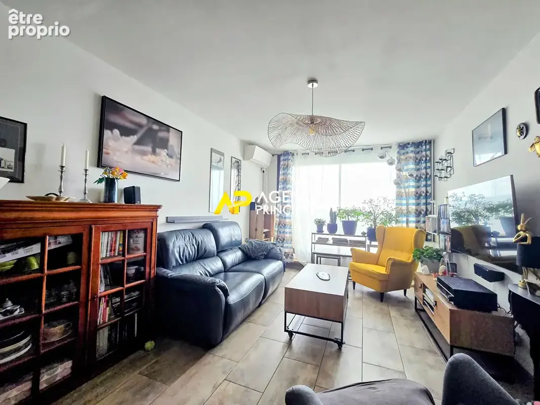 Appartement 3 pièces à vendre - Hyper centre ville d'Argenteuil - Réf. 4596 - photo 2