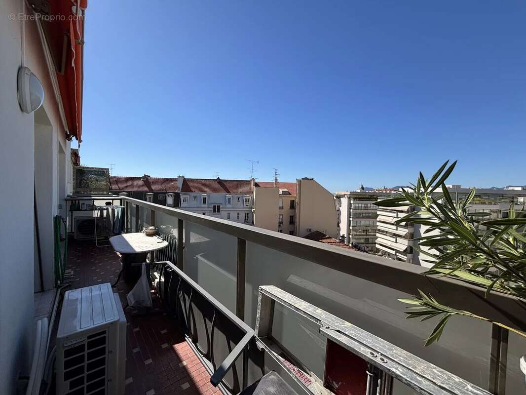 Appartement à CANNES