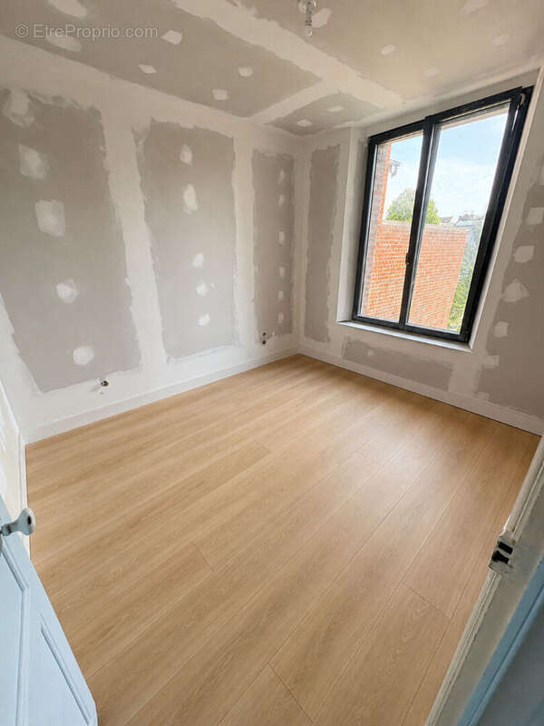 Maison Saint Quentin 4 pièce(s) 94 m2 - photo 7