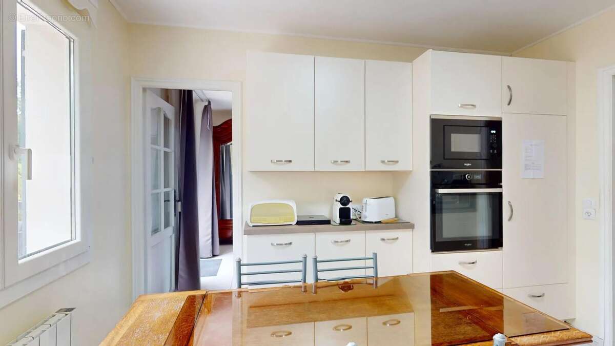 Maison de 131m2 habitables avec 4 chambres, sous-sol, sur 1000m2 - photo 9