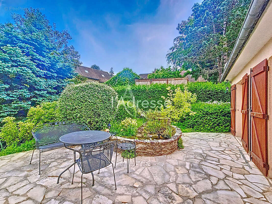 Maison à SAINT-GERMAIN-SUR-MORIN