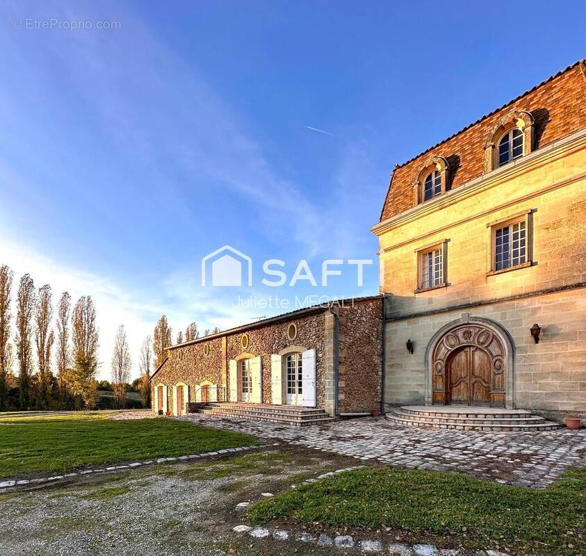 Photo 1 - Maison à CASTILLON-LA-BATAILLE