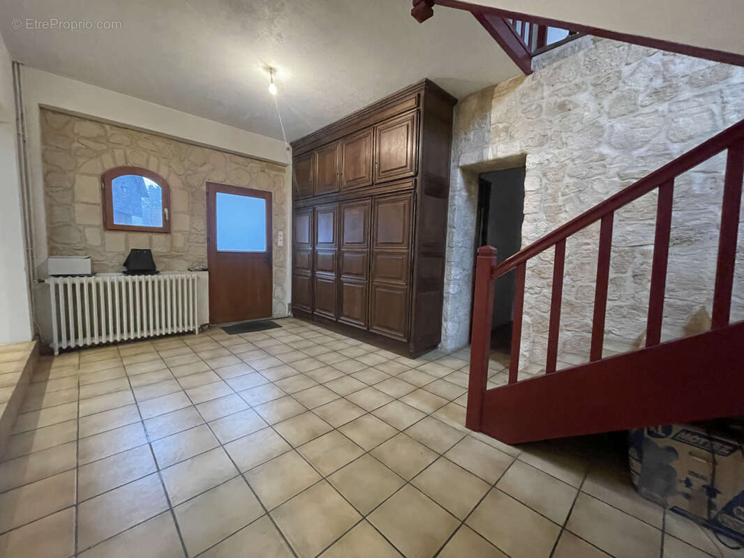 Maison à ULLY-SAINT-GEORGES