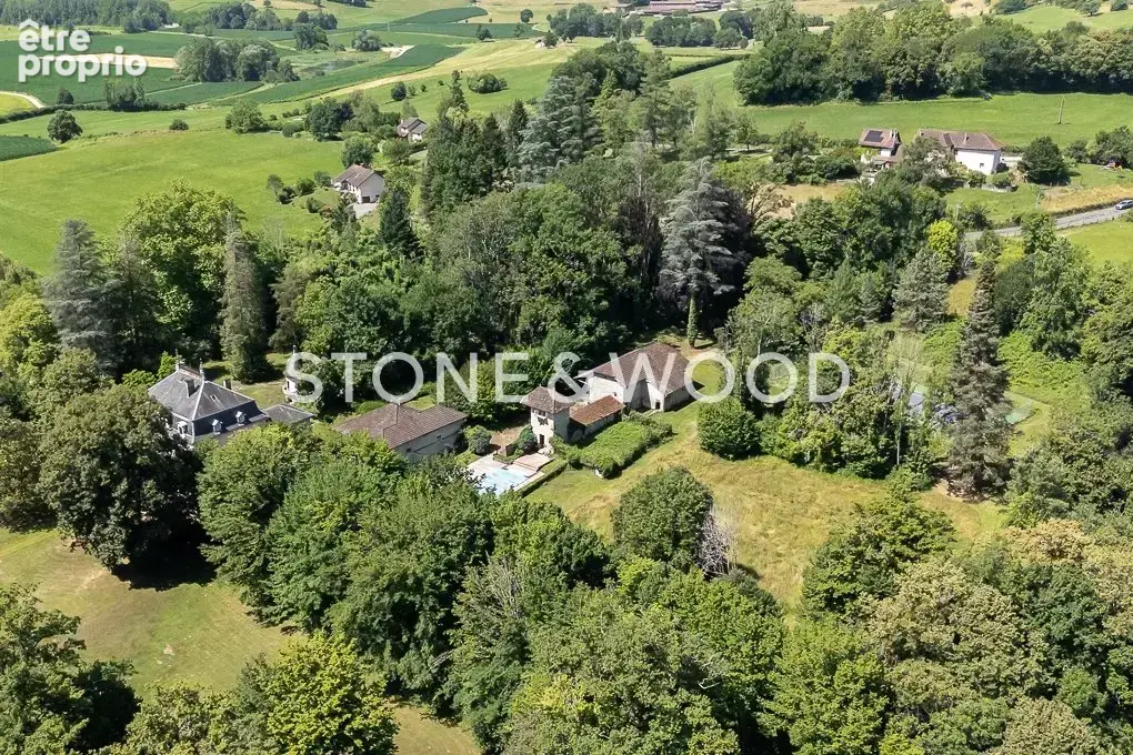 Domaine de caractère avec accès direct au Rhône - photo 3