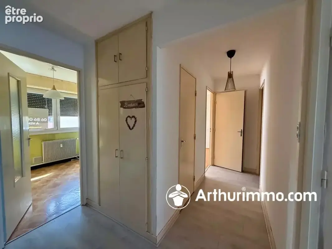 Appartement lumineux 3 pièces à Belfort avec balcon - photo 2