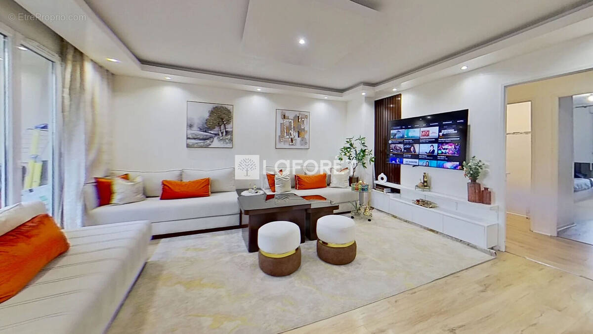 Appartement à LE BLANC-MESNIL