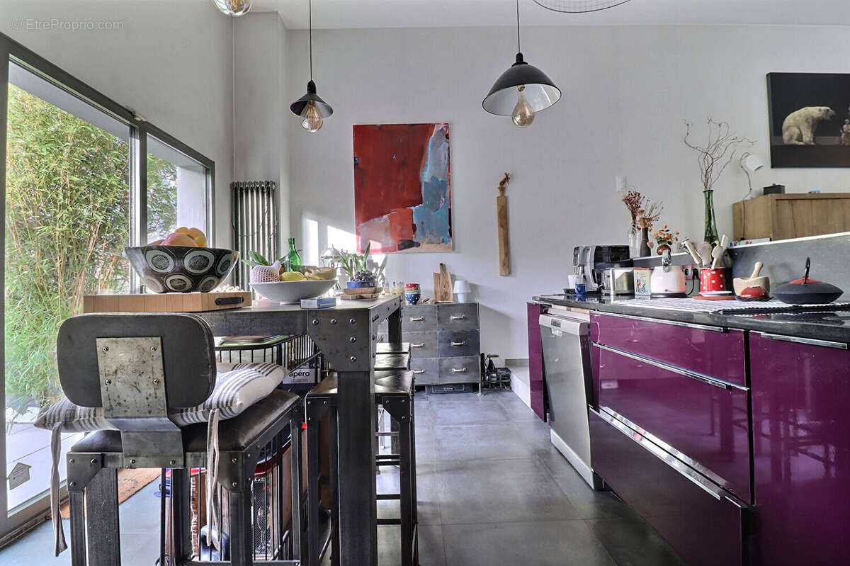 Appartement à COLOMBES