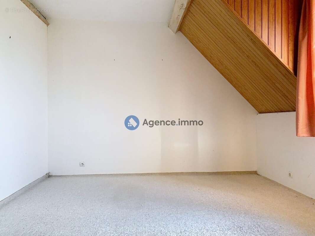 Maison à CHATEAU-LA-VALLIERE