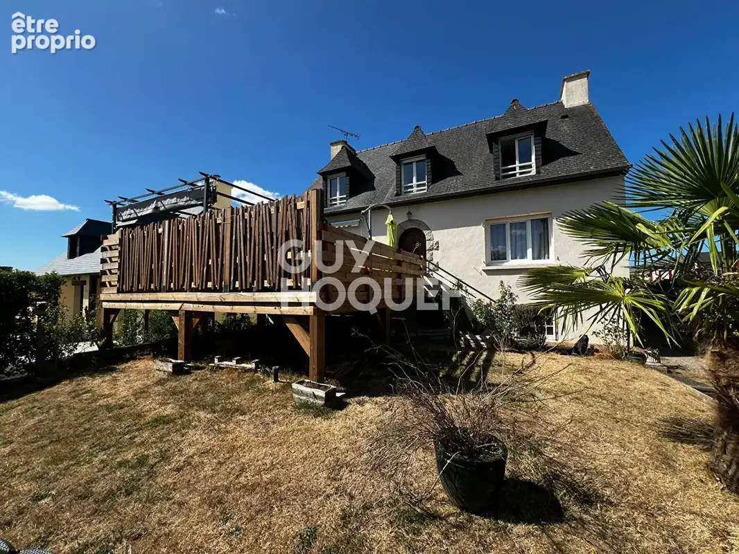 Maison à BONNEMAIN