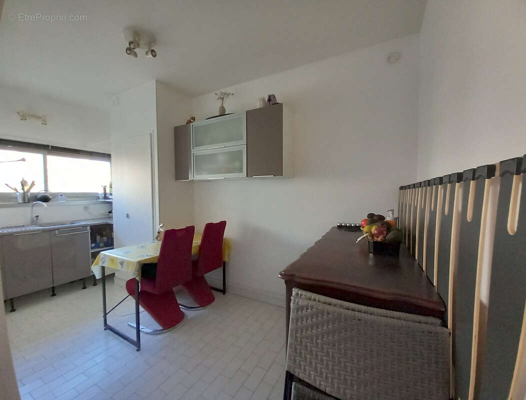 Appartement à MARSEILLE-8E