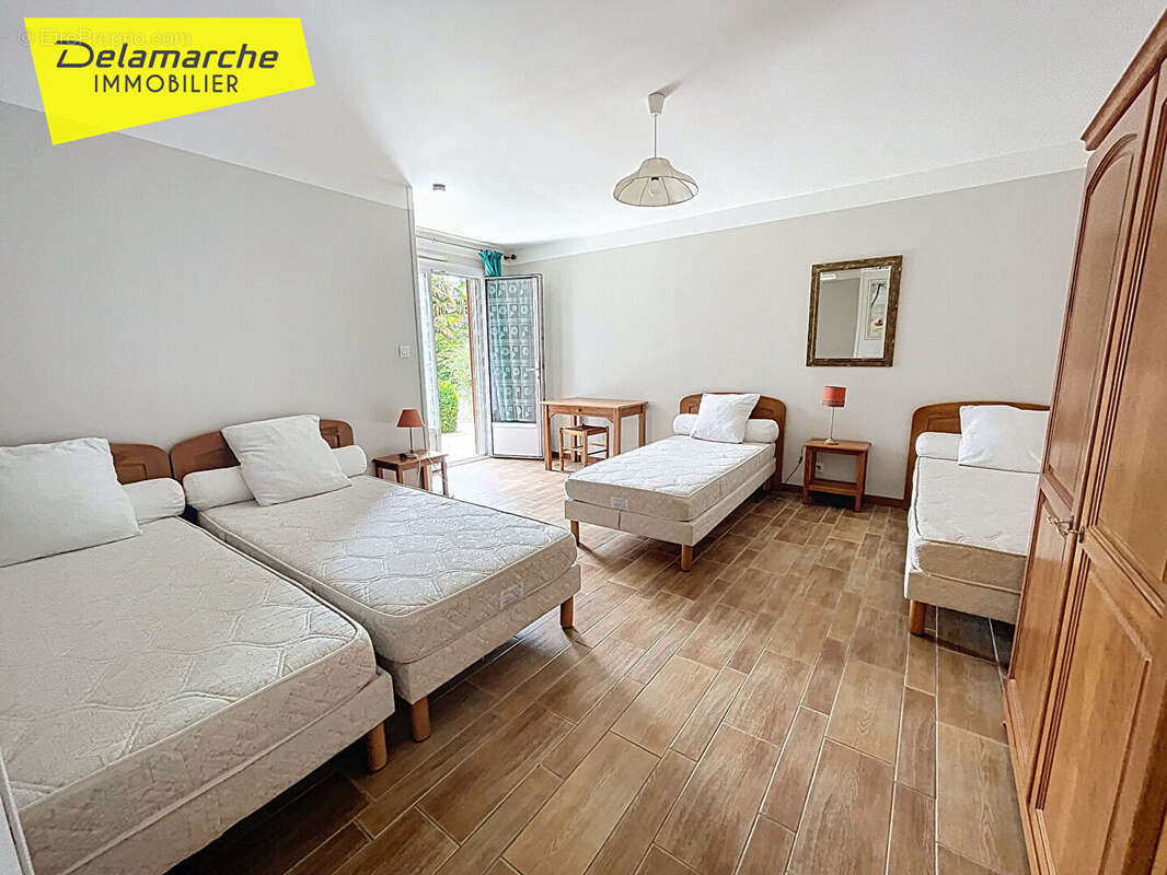 Maison à SAINT-JEAN-LE-THOMAS