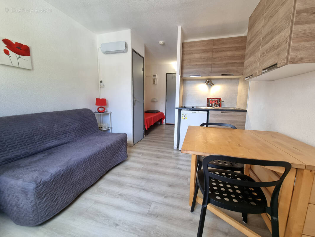 Appartement à LAMALOU-LES-BAINS
