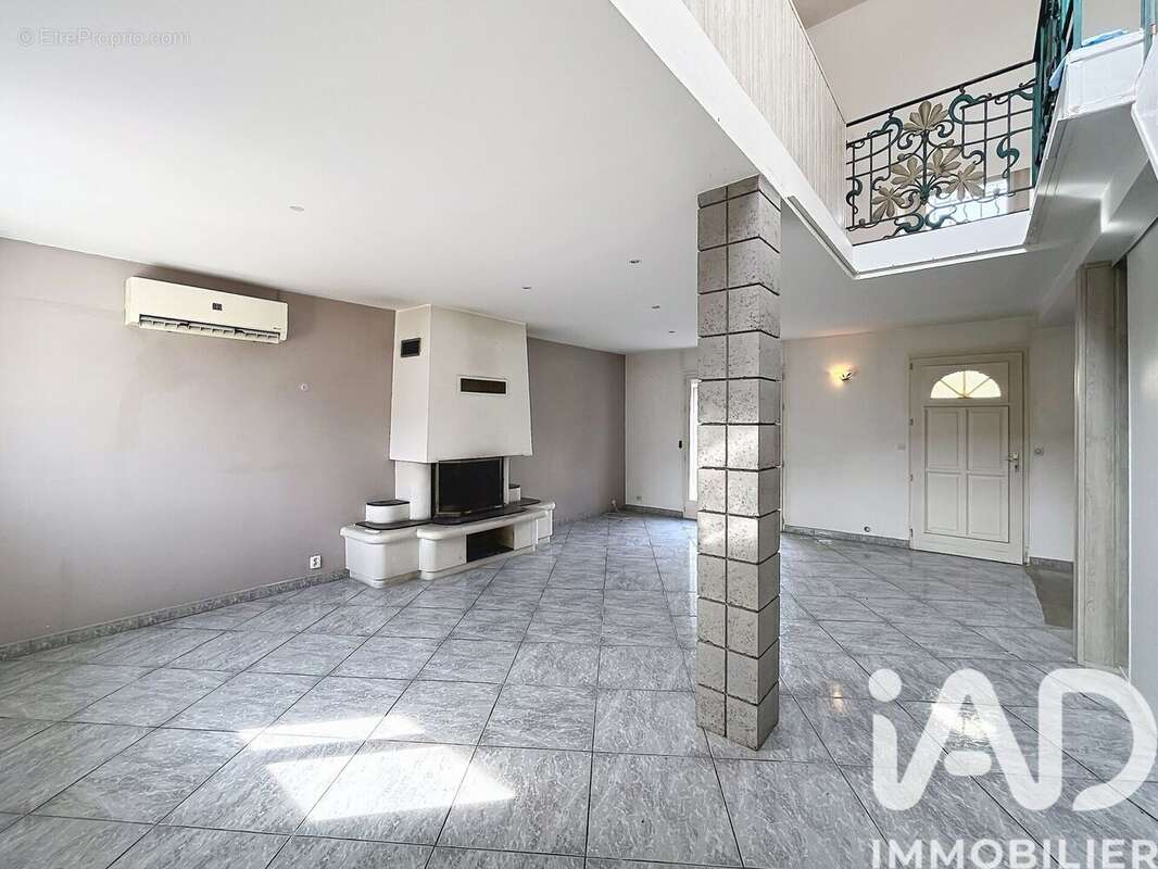 Photo 3 - Maison à VILLEMANDEUR