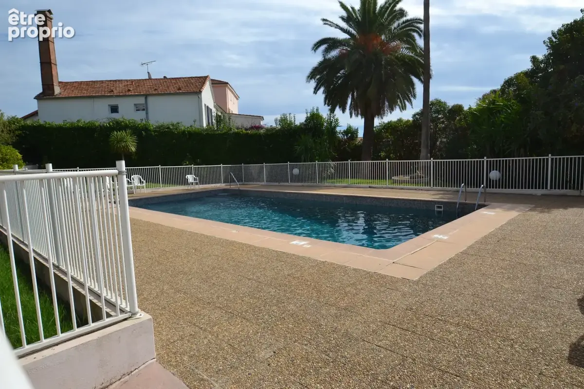 Golfe juan residentiel exclusivite 2/3 pieces 52 m2 rez de jardin parking - photo 4