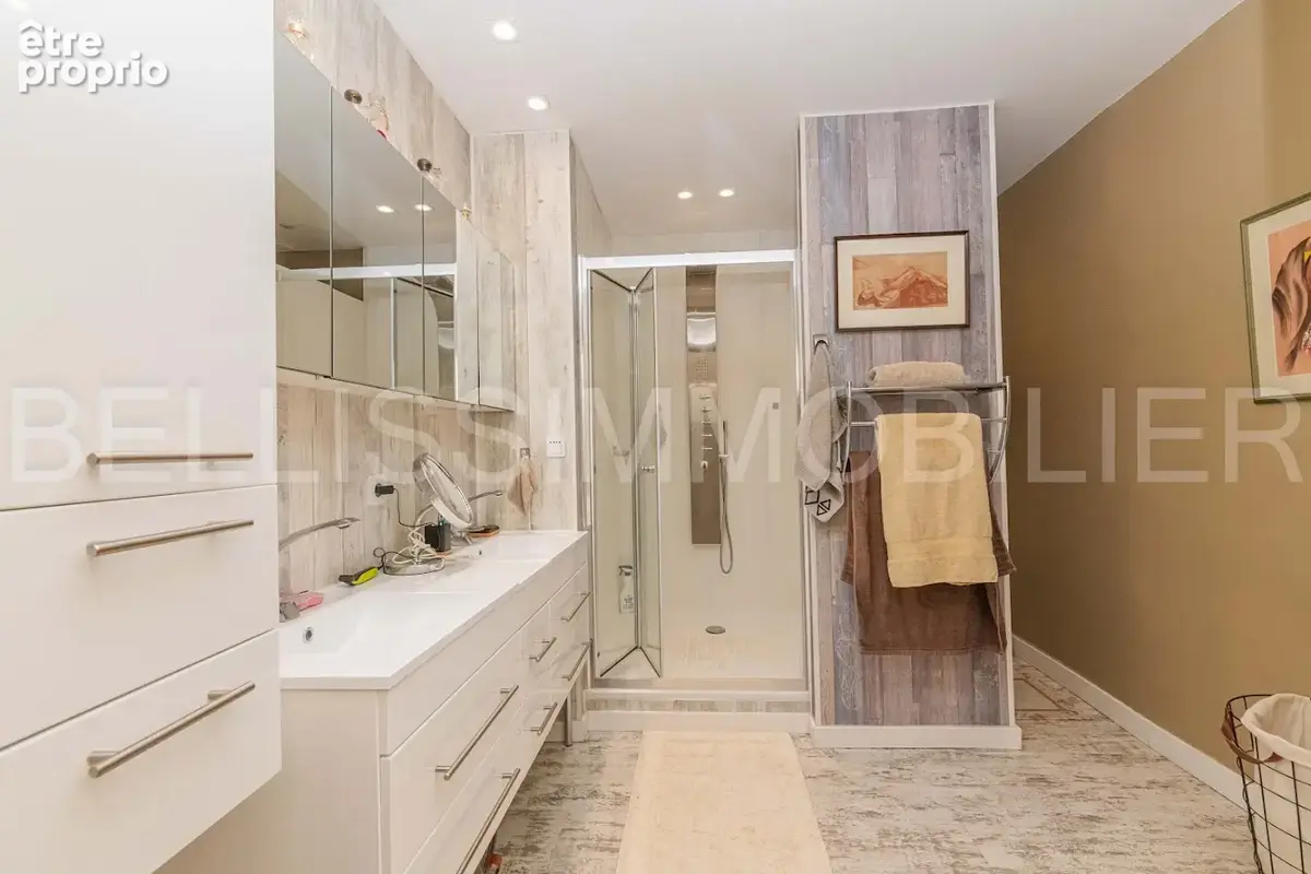 Appartement de caractère au cœur d’Eyguières   103 m2 avec remise/garage - photo 4