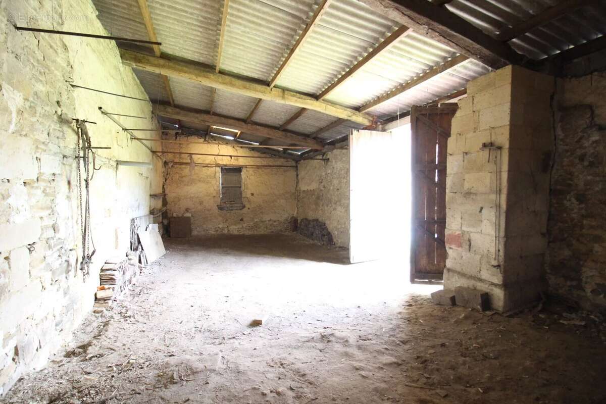 Maison à BURY