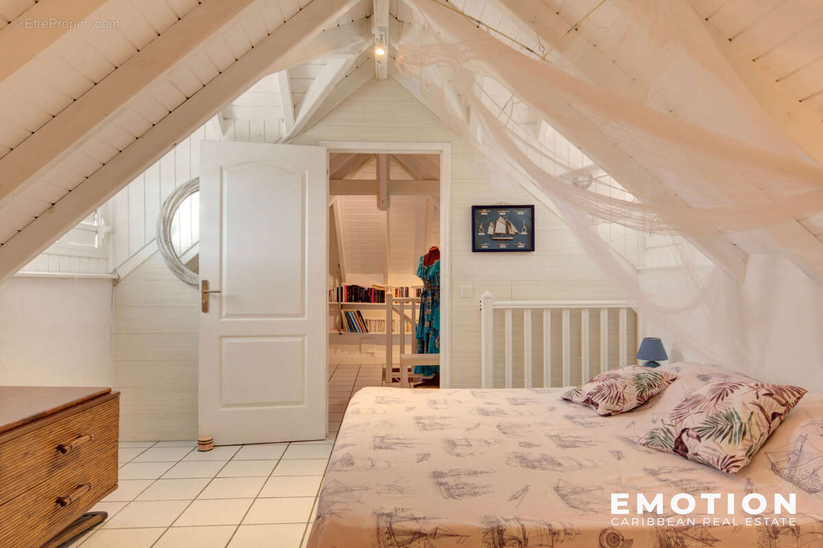 Maison à SAINTE-ROSE