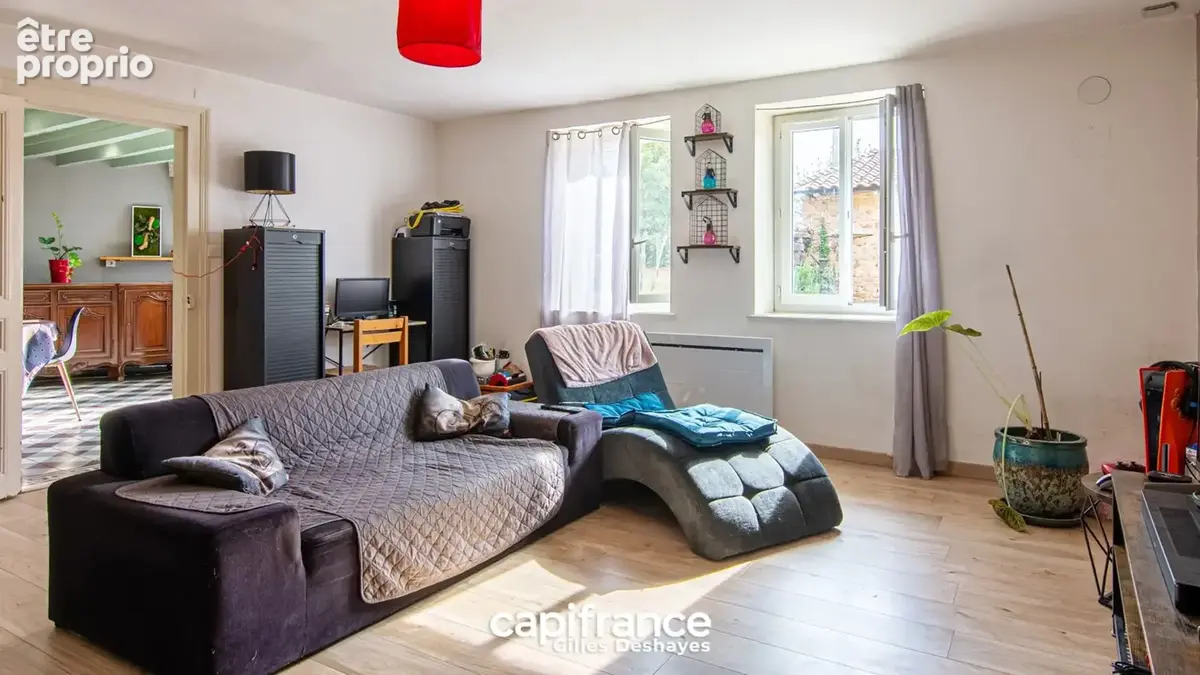 Maison ancienne en pierre de plain-pied – 133 m² – dépendance - photo 6