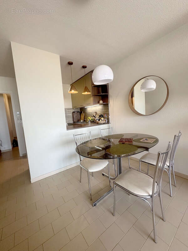 Appartement à CANDILLARGUES