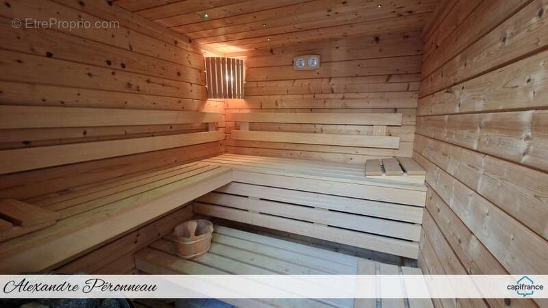  villa d’exception – 6 pièces – piscine, spa, cinéma + maison annexe indépendante - photo 18