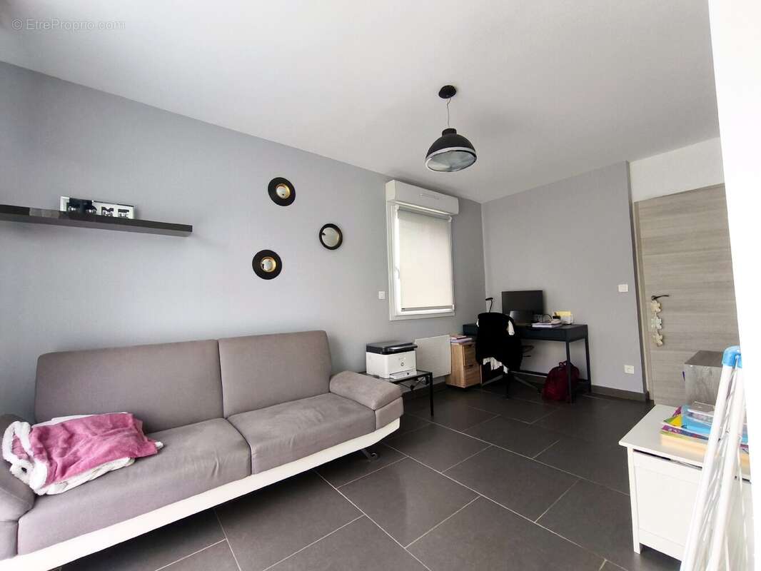 Maison à NOMENY