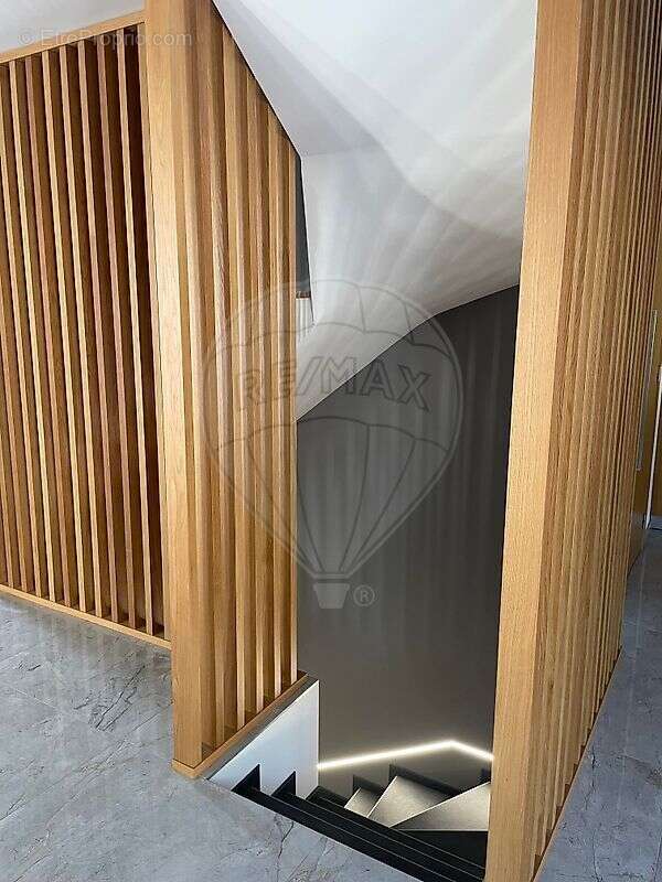 Maison à VAUX-SUR-SEINE