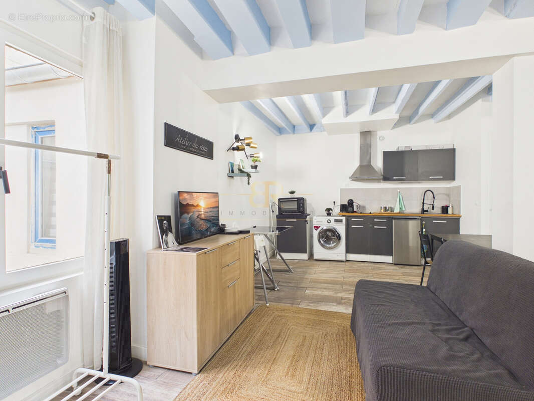 Appartement à PARIS-11E
