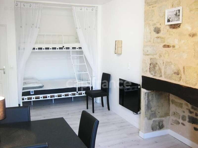 Maison de bourg à vendre 4 pièces env 211m² EXCIDEUIL (24)patio et jardin - photo 14