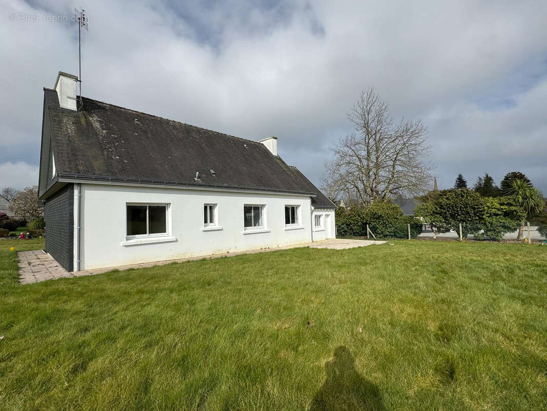 Maison à PLUGUFFAN