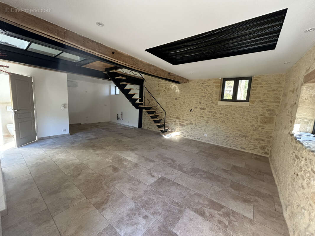 Maison à CALVIAC-EN-PERIGORD