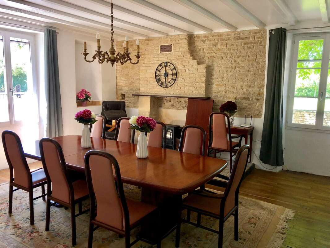 Maison à VILLEMAIN