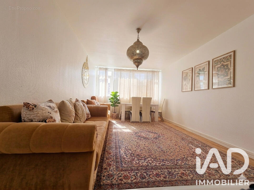 Photo 1 - Appartement à VIRY-CHATILLON
