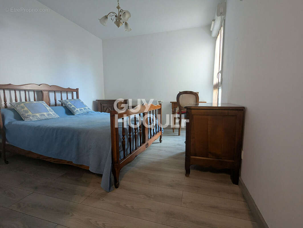 Appartement à DECINES-CHARPIEU