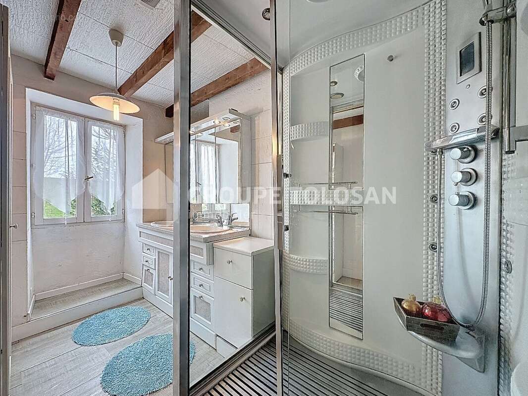 Maison à SAINT-JULIA