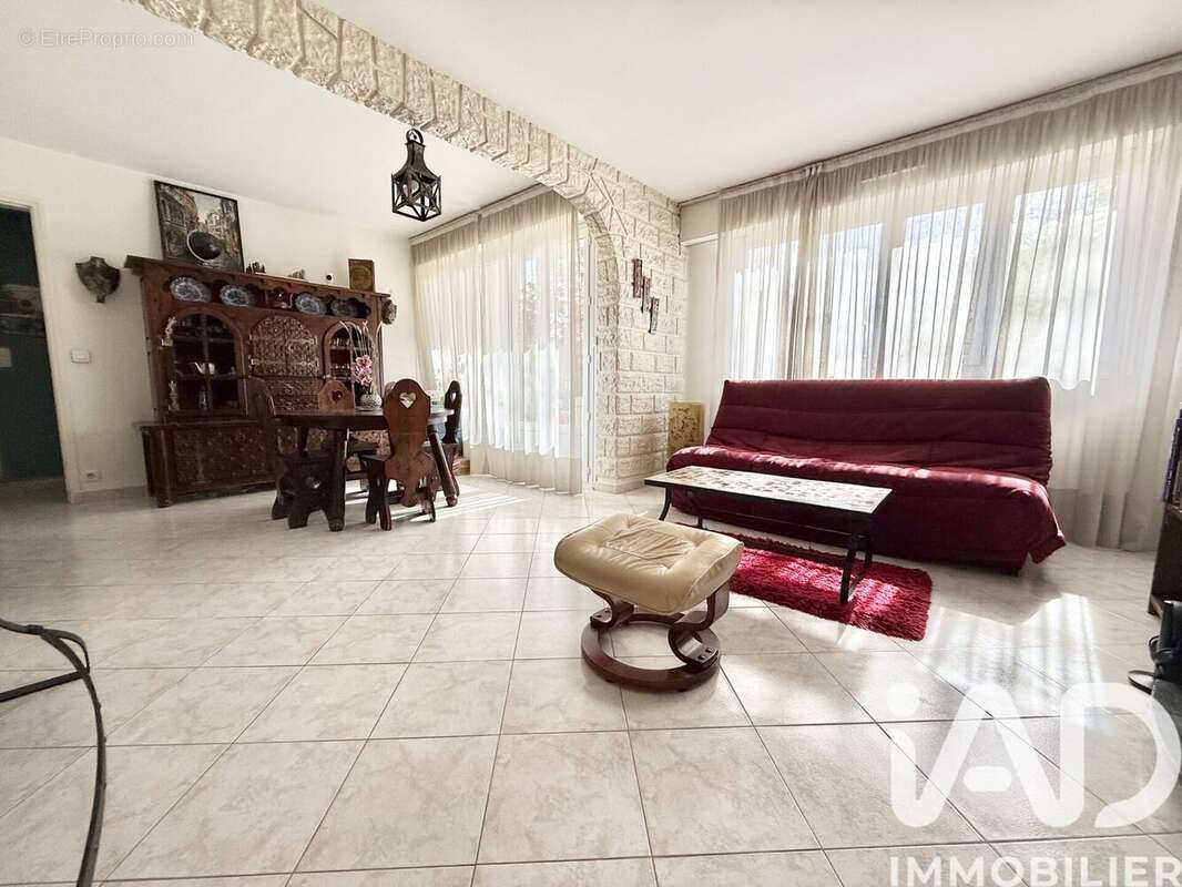 Photo 3 - Appartement à CHILLY-MAZARIN