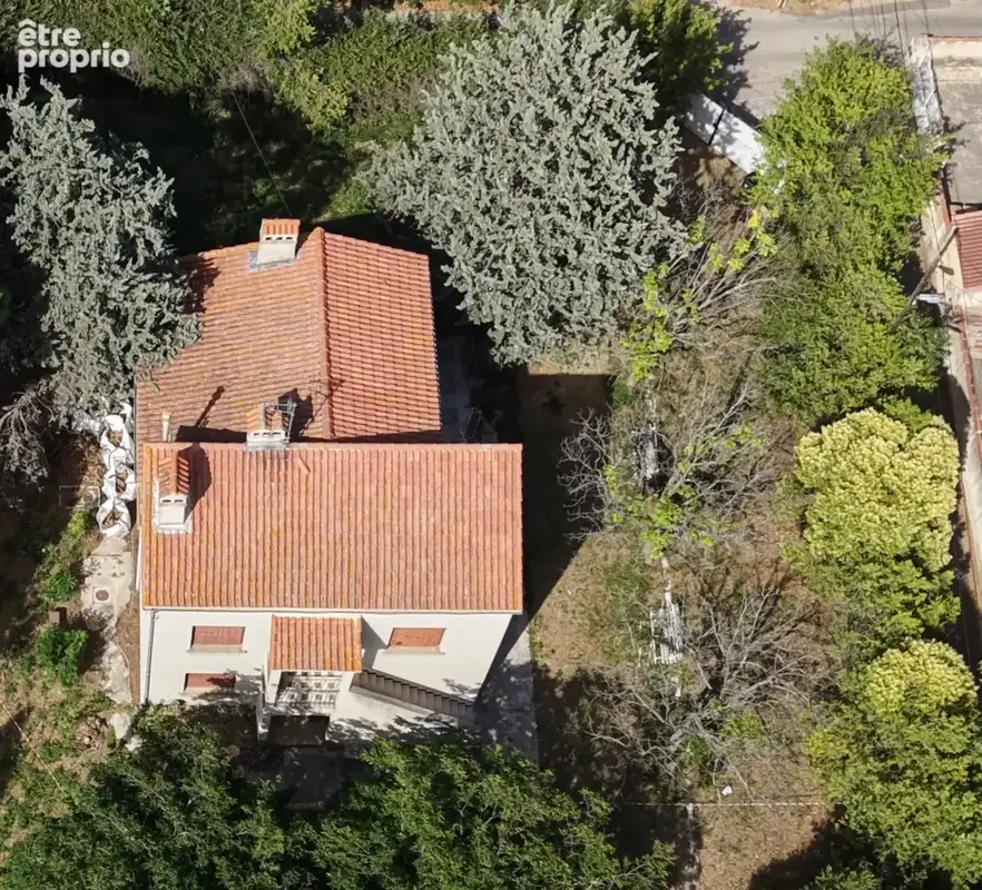 Château-Gombert   Les Médecins Maison familiale avec 2 appartements indépendants et terrain de 928 m2 - photo 5