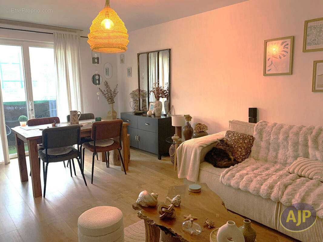 Appartement à SAINT-SEBASTIEN-SUR-LOIRE