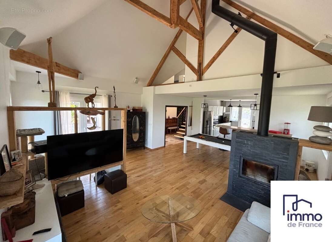 Maison 172 m² à Vienne  - photo 7