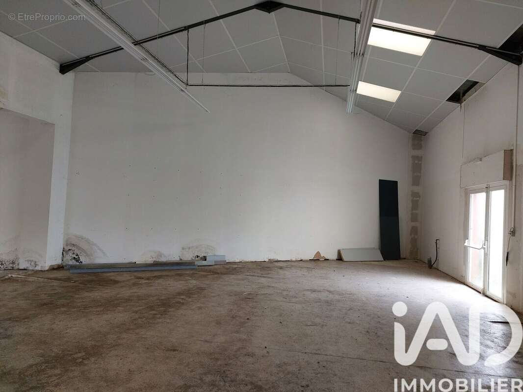 Photo 3 - Commerce à SAINT-GILLES-CROIX-DE-VIE