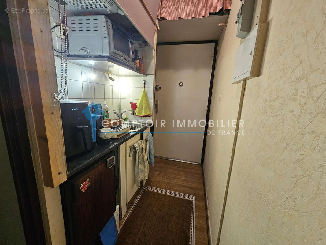 Dpt Haute-Garonne 31, Bagnères de Luchon 31110 - Studio cabine de 22 m2 avec place de parking - photo 5