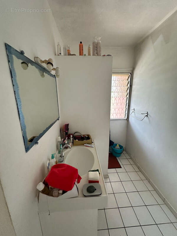 Appartement à KOUROU