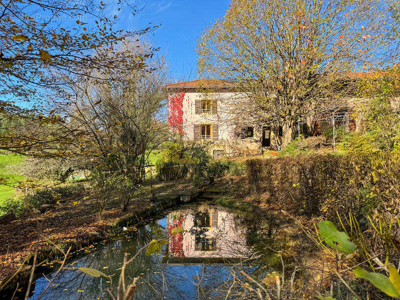 Maison à CHAUFFAILLES