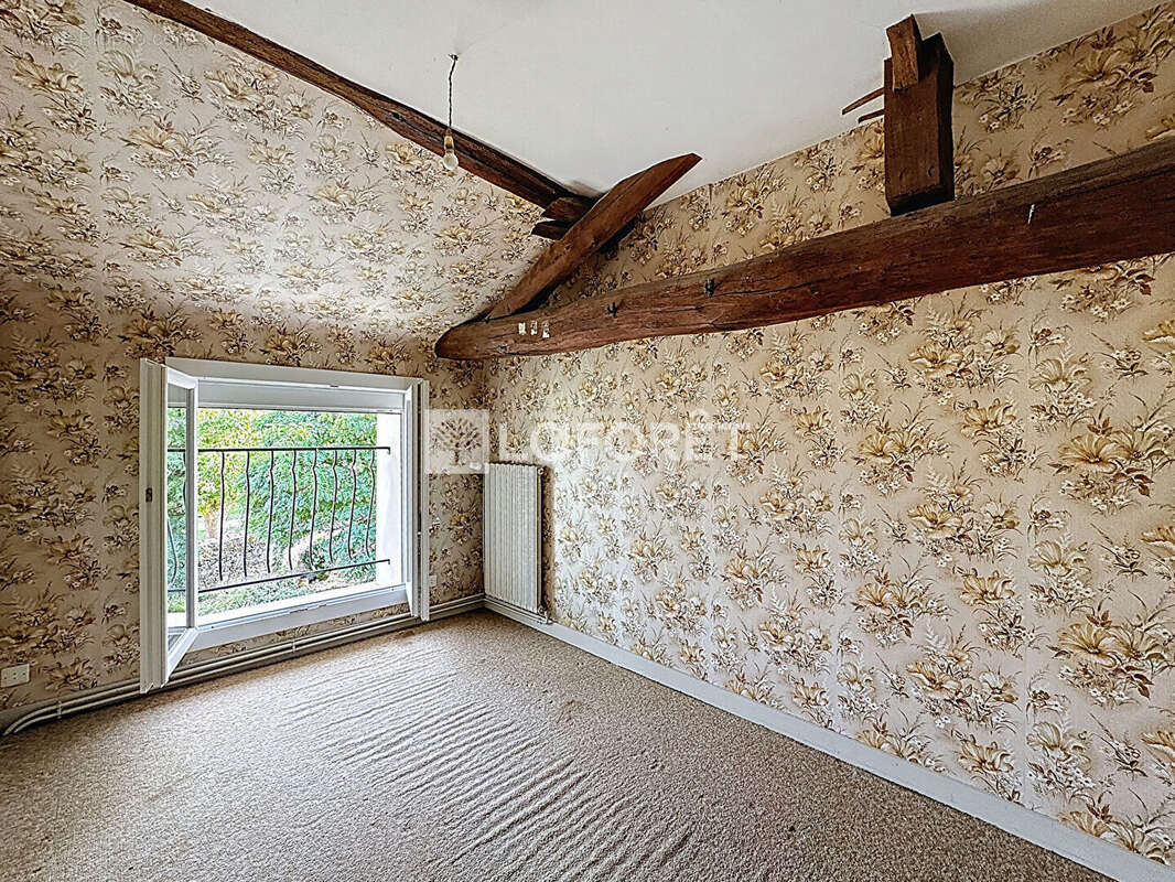 Maison à DOUE-LA-FONTAINE