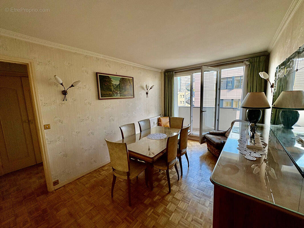 Appartement à PARIS-13E