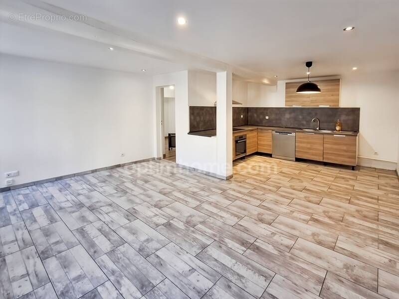 Maison à CHATEAUNEUF-EN-THYMERAIS