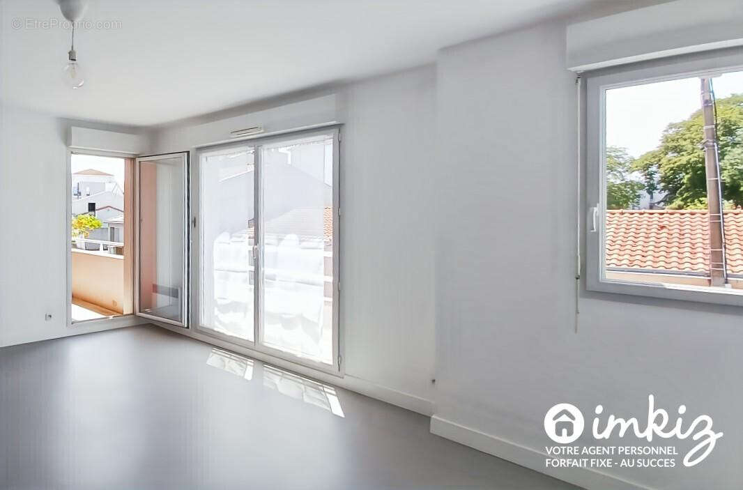 Appartement 3 pièces lumineux dans quartier vivant - photo 9