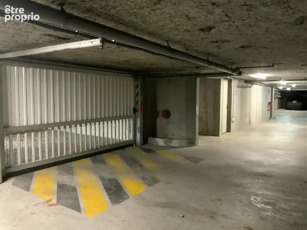 Place de parking sous-sol dans une copropriete securisee - photo 5