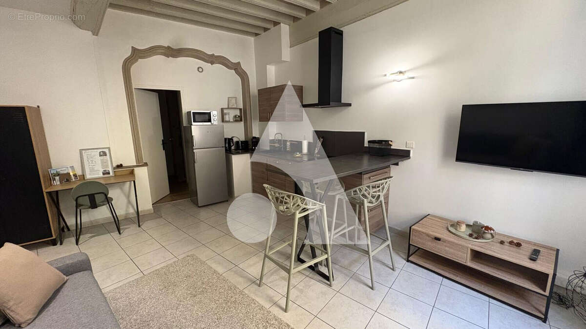 Appartement à L'ISLE-SUR-LA-SORGUE