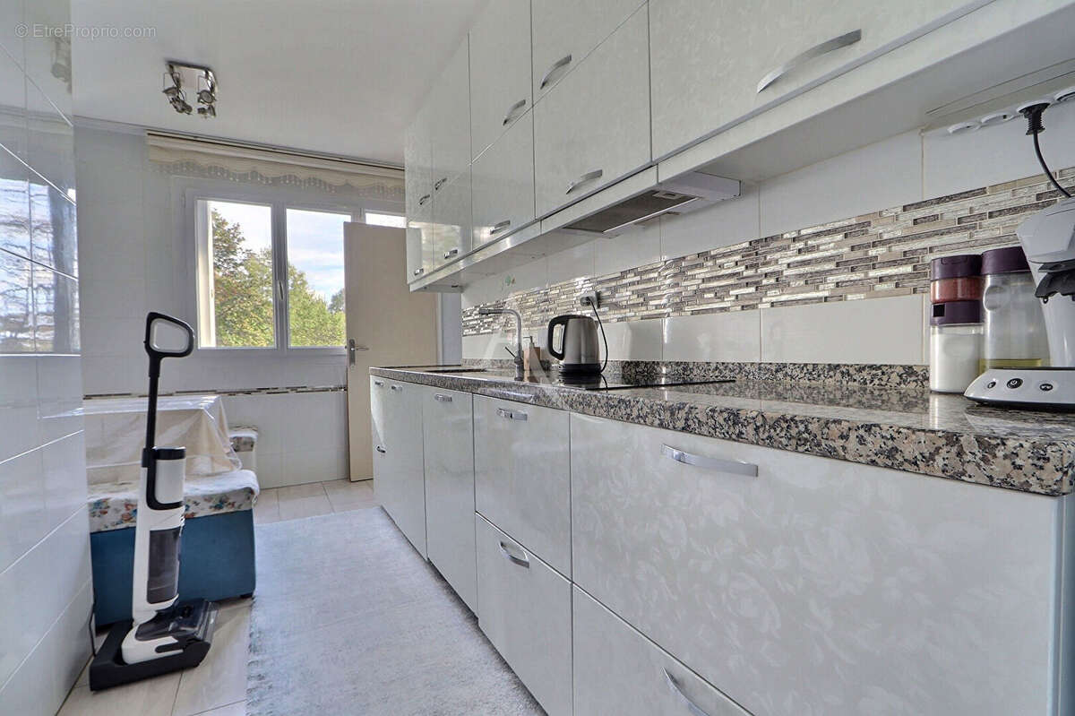 Appartement à EPINAY-SUR-SEINE